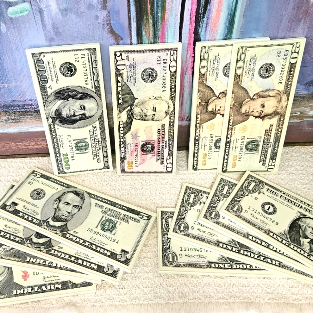 BIG Money 3-D Magnetic Bills *